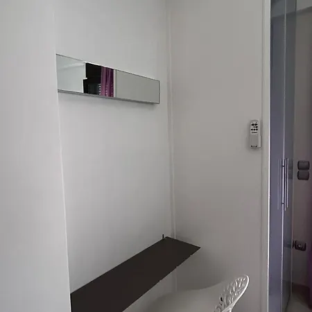 Lejlighed A-class Apartment,near The Sea & Patras