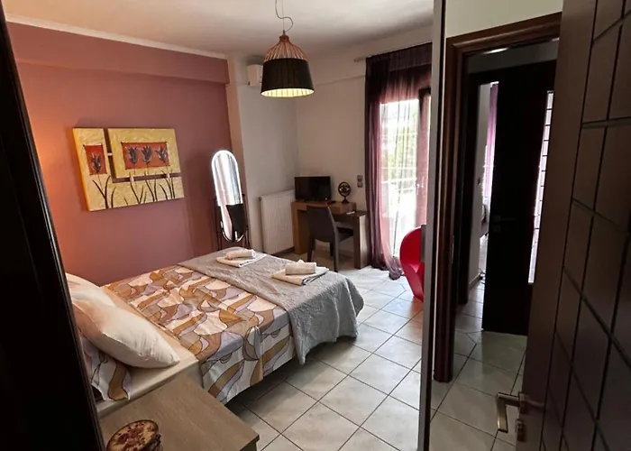 펜션 A-class Apartment,near The Sea & 파트라