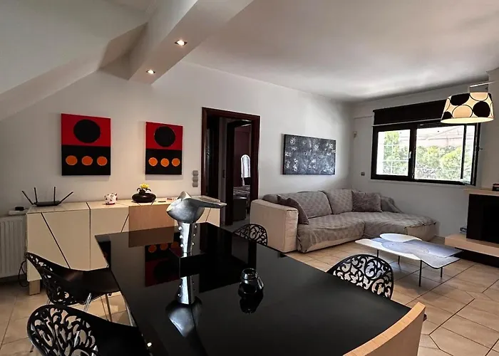 Сasa de vacaciones A-class Apartment,near The Sea &